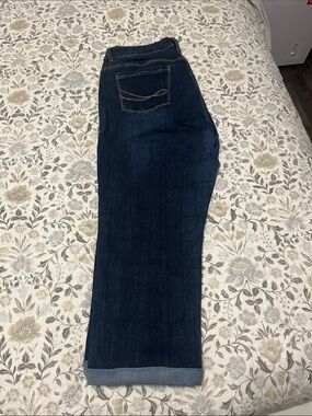 Dark Blue Women’s Straight-Leg cropped/capri jeans